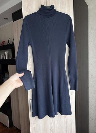 Трикотажна вʼязана сукня плаття zara