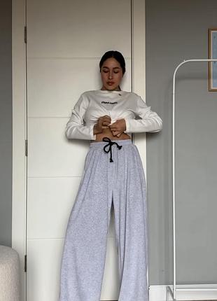 Жіночі велюрові штани onesie сірого кольору