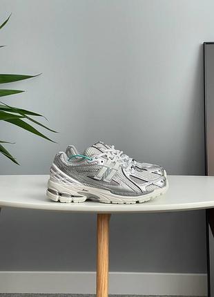 Кросівки жіночі new balance 1906r metallic