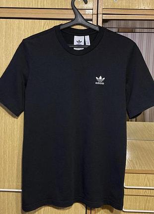 Футболка adidas originals essential tee.оригинал.