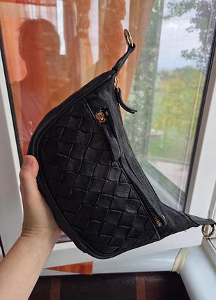 Сумка-хобо-косметичка з вареної шкіри river island