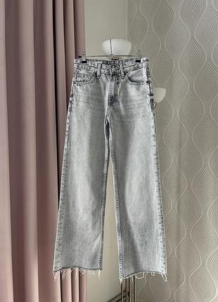 Сірі джинси zara у розмірі xxs (32)