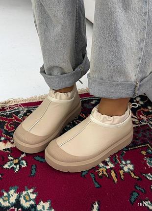 Черевики короткі беж