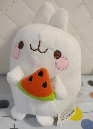 Нова м'яка іграшка кролик моланг з кавуном (molang plush), 25 см. оригінал