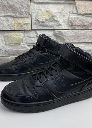 Оригінальні кросівки  nike court borough mid 2