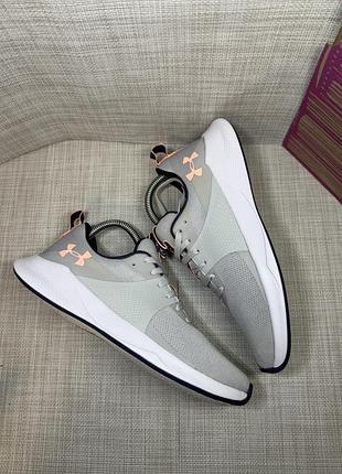 Оригінальні кросівки under armour 4
