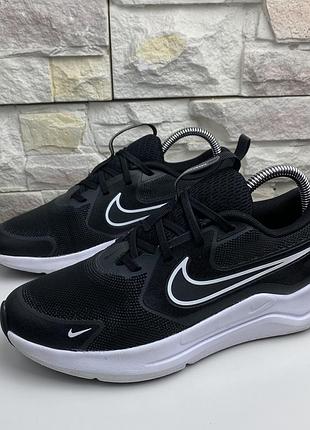 Оригінальні кросівки nike cosmic runner