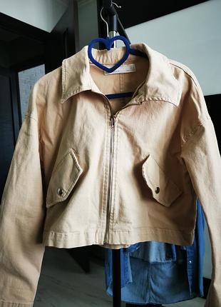 Куртка жіноча zara бежева оверсайз коротка