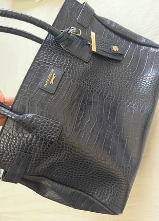 Сумка жіноча paul costelloe тоут шкіряна чорна з тисненням