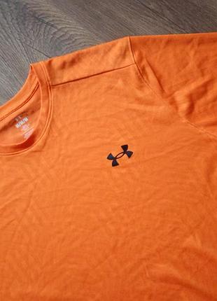 Брендова футболка under armour. 6