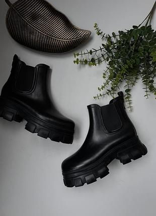 Гумові черевики h&m
