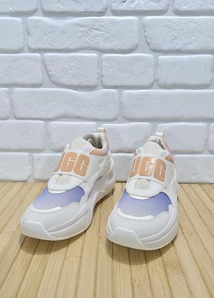 Кросівки ugg 4