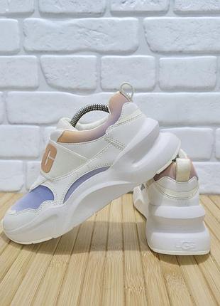 Кросівки ugg