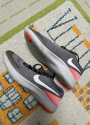 Кросівки nike сірі, розмір 36 5