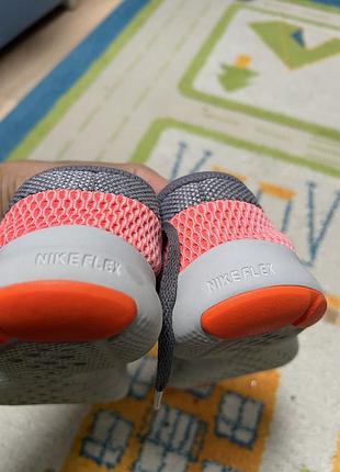 Кросівки nike сірі, розмір 36 3