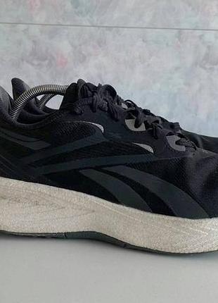 Reebok жіночі спортивні бігові кросівки чорного кольору оригінал 38.5 розмір