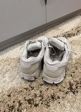 Кросівки nike vomero 5 біло-сірі 3