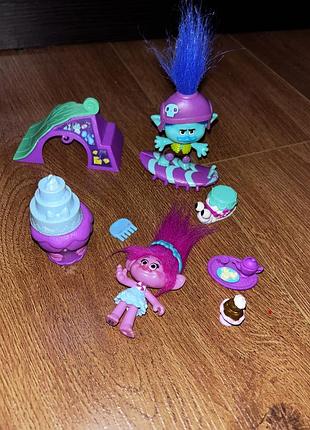 Набір іграшкових фігурок hasbro тролі з аксесуарами
