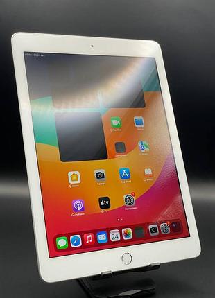 Продам ipad 6 (2018) 32 gb cellular / lte (silver / сріблястий)