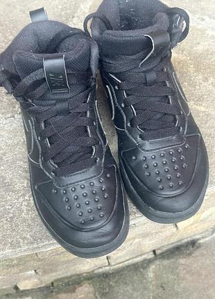 Кроссовки хайтопы nike теплые р. 31,5