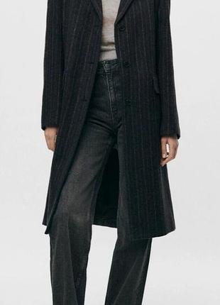 Пальто жіноче zara вовняне в смужку