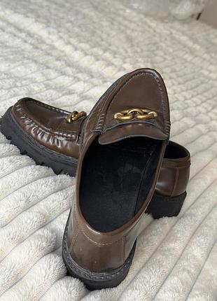 Лофери жіночі massimo dutti коричневі, розмір 39