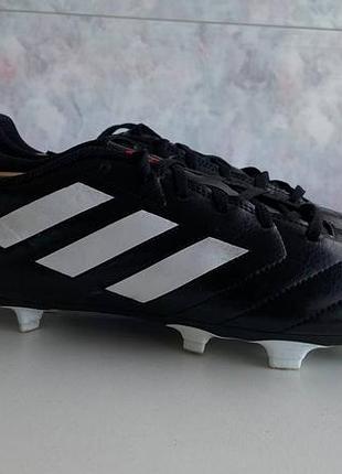 Adidas чоловічі класичні футбольні бутси чорно білі оригінал 42 розмір