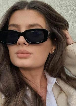 Сонцезахисні окуляри жіночі sinsay прямокутні чорні
