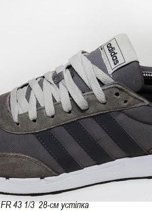 Кросівки adidas