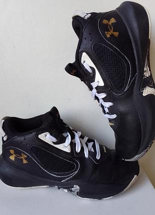 Кроссовки under armour