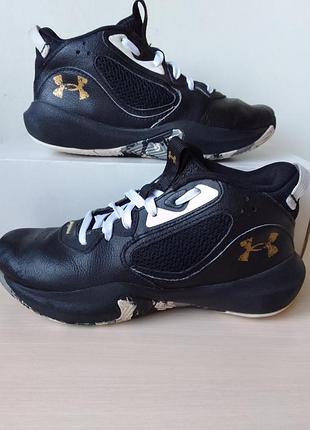 Кроссовки under armour 6