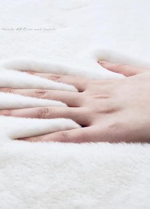 Преміальний килим зі штучного хутра кролика (rabbit faux fur) — білий. килим штучне хутро кролика білий 5