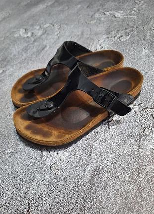 Оригинальные шлепанцы / сандалии birkenstock gizeh (черный лак)