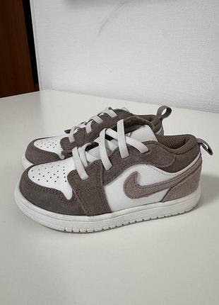 Дитячі кросівки nike