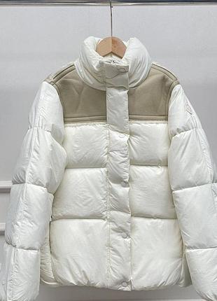 Пуховик moncler jotty біло-бежевий