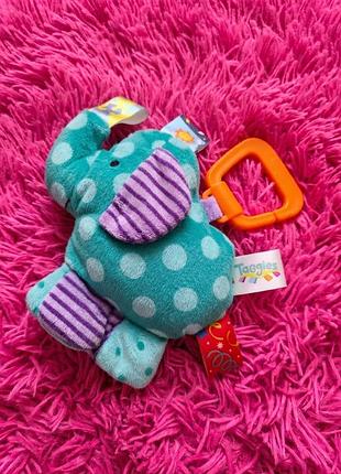 Развивающая детская игрушка-подвеска taggies teal elephant stroller clip / crinkle me