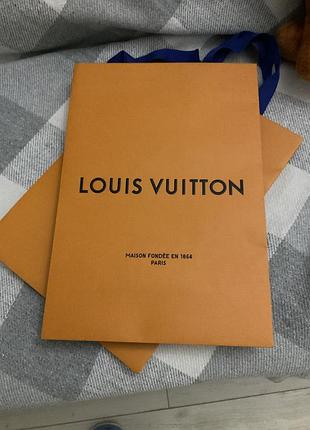Пакет от louis vuitton