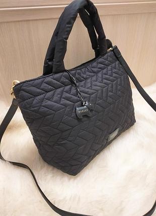 Класна актуальна сумка radley london