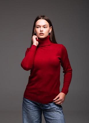 Жіночий гольф червоний теплий