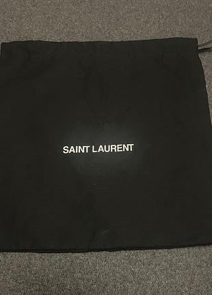 Пильовик saint laurent чорний з написом