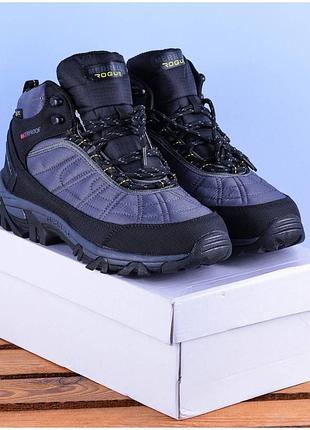 Р.43, маломірять зимові кросівки черевики merrell rogue високі з хутром чорні з сірим