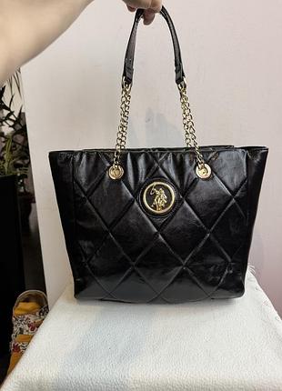 Сумка-тоут u.s. polo assn-фірмова, жіноча, чорна, глянцева, з екошкіри,стьобана, вміщує формат а4