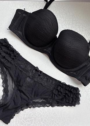 Комплект жіночої білизни h&m чорний з мереживом