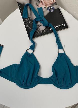 Calvin klein крутой верх от купальника