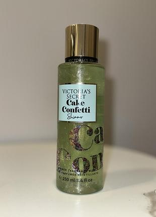 Спрей парфумований з шимером victoria’s secret міст парфуми cake confetti🩵з блискітками