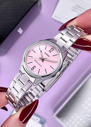 Жіночий годинник casio ltp-v005d-4b з рожевим циферблатом та сталевим браслетом