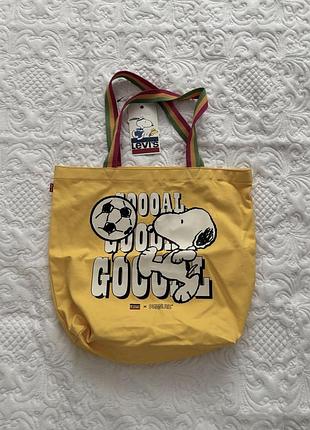Шопер levi's peanuts жовтий текстильний з принтом снупі