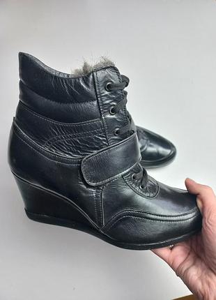 Сникерсы ботинки женские черные кожа зимние