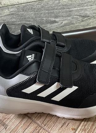 Кросівки adidas, 38 розмір, 23,5 см
