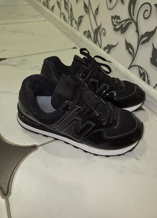 Кросівки new balance 574 чорні лаковані